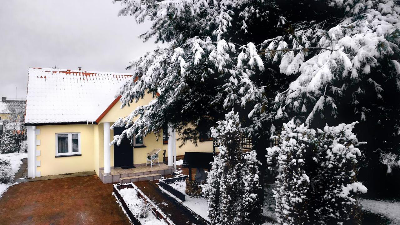 Agroturystyka Barycz 46 Konskie Esterno foto